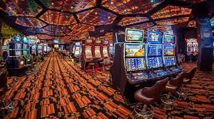 Market Closing Time game lobby with active rounds Market Closing Time game lobby displaying active rounds